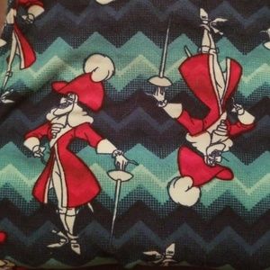 NWOT OS Lularoe Disney Peter Pan Captain Hook